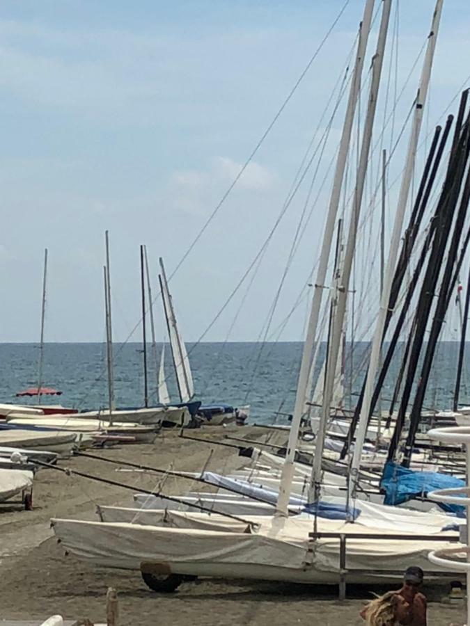 永恒之城市中心附近罗马海公寓！ 丽都迪奥斯蒂亚 外观 照片
